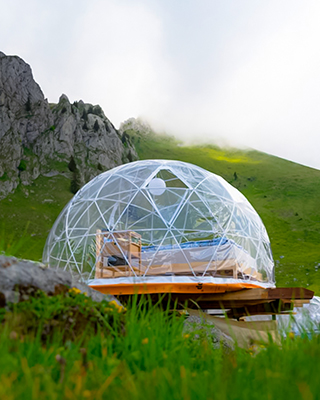 Hotel tent